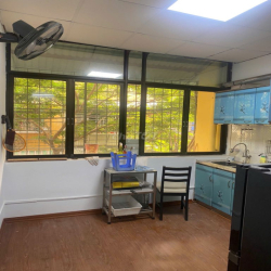 Cho thuê căn góc 2PN, tầng 2 tòa B khu 7.2 ha Vĩnh Phúc-Ba Đình