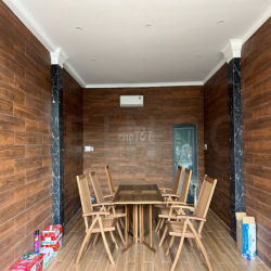 Kho xưởng bãi và văn phòng tổng diện tích 1.780 m² khu vực Lê Bình