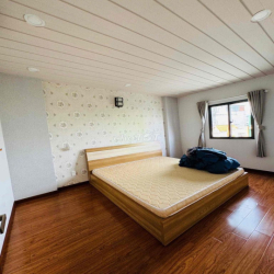 💟 Cho thuê nhà phố liền kề 5x10m 4pn 3wc phạm van chiêu p14