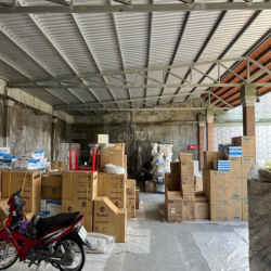 Kho xưởng bãi và văn phòng tổng diện tích 1.780 m² khu vực Lê Bình