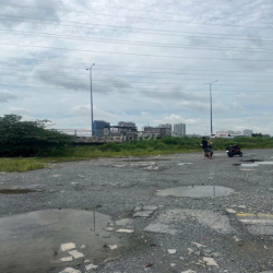 Cho thuê bãi,đất trống mt võ chí công,quận 2, tp hcm 