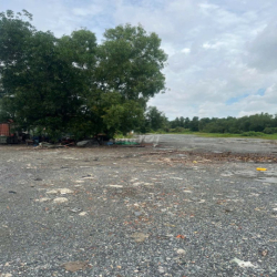Cho thuê bãi,đất trống mt võ chí công,quận 2, tp hcm 
