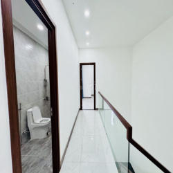NHÀ PHỐ ROSITA KHANG ĐIỀN - MỚI ĐẸP - 3 TẦNG - 4PN 4WC -SÂN Ô TÔ RIÊNG