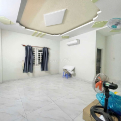 NHÀ 1 TRỆT 2 LẦU TUM HẺM 808 QL 13