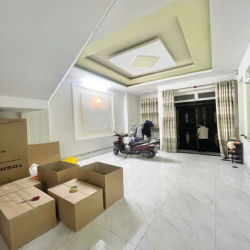 NHÀ 1 TRỆT 2 LẦU TUM HẺM 808 QL 13