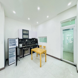NHÀ PHỐ ROSITA KHANG ĐIỀN - MỚI ĐẸP - 3 TẦNG - 4PN 4WC -SÂN Ô TÔ RIÊNG