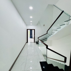NHÀ PHỐ ROSITA KHANG ĐIỀN - MỚI ĐẸP - 3 TẦNG - 4PN 4WC -SÂN Ô TÔ RIÊNG