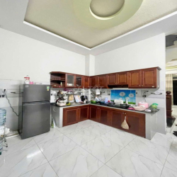 NHÀ 1 TRỆT 2 LẦU TUM HẺM 808 QL 13