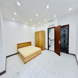 NHÀ PHỐ ROSITA KHANG ĐIỀN - MỚI ĐẸP - 3 TẦNG - 4PN 4WC -SÂN Ô TÔ RIÊNG