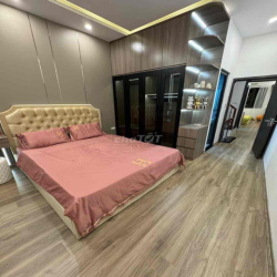 Cho thuê nhà nguyên căn Mỹ Đình DT 45m2 x 5 tầng 5PN full đồ 14 triệu