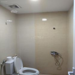 chính chủ cho thuê CHTrần quý kiên Dt 80m2, 2pn,pk,2wwc giá 10,5tr