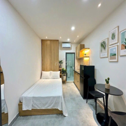 STUDIO THOÁNG MÁT NGAY LẠC LONG QUÂN- NGÃ 4 BẢY HIỀN