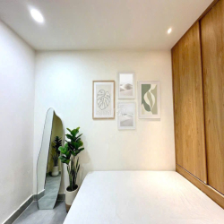 STUDIO THOÁNG MÁT NGAY LẠC LONG QUÂN- NGÃ 4 BẢY HIỀN