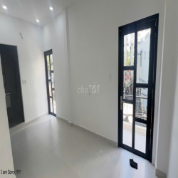nha cho thue lô góc 2 mặc tiền