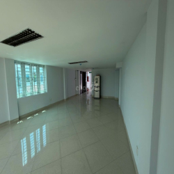 Cho thuê nhà mặt tiền Kha Vạn Cân - ưu tiên Bank, Spa, trung tâm TA