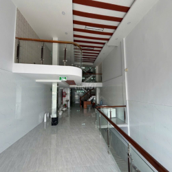 Cho thuê nhà mặt tiền Kha Vạn Cân - ưu tiên Bank, Spa, trung tâm TA