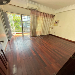 Liền Kề Văn Phú gần ngay ủy ban Phường Cũ , sát đường chính Văn Khê