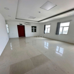 Chính Chủ Cho Thuê Toà Nhà Văn Phòng Mặt Tiền Đỗ Xuân Hợp