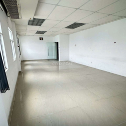 Chính Chủ Cho Thuê Toà Nhà Văn Phòng Mặt Tiền Đỗ Xuân Hợp