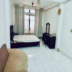 Cho thuê nhà trệt 3 lầu, 3pn 4vs - Đầy Đủ Nội Thất,