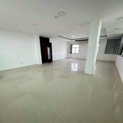 Chính Chủ Cho Thuê Toà Nhà Văn Phòng Mặt Tiền Đỗ Xuân Hợp