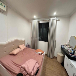 cho thuê căn hộ CT4 Iris Garden 3 ngủ, 2 vs, nhà đẹp, 18 tr/ tháng