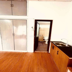 CĂN HỘ BAN CÔNG SIÊU TO NGAY BỆNH VIỆN UNG BỨU