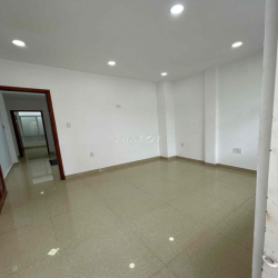 NHÀ 1T 1 LỬNG 2 LẦU - 5PN 4WC- 4x15M NGAY KDC HỒNG ĐÀO, THỦ ĐỨC