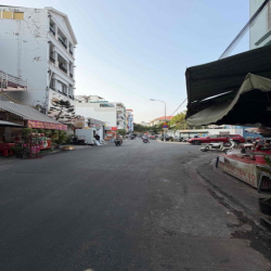 Mặt bằng KD tự do ngay trung tâm Phan Xích Long Phú Nhuận.