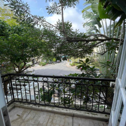 CHO THUÊ NHÀ 3 TẦNG KHU COMPOUND LUCKY DARAGON ĐỖ XUÂN HỢP