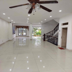 biệt thự MT lô F đường Lê Thị Riêng 7x20m , 3 lầu + hầm