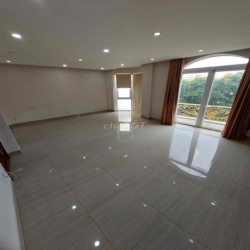 biệt thự MT lô F đường Lê Thị Riêng 7x20m , 3 lầu + hầm