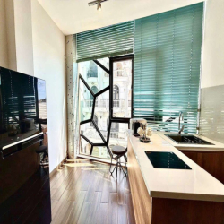 Căn Hộ Cao Cấp Full Nội Thất  Phù Đổng Thiên Vương