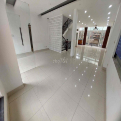 biệt thự MT lô F đường Lê Thị Riêng 7x20m , 3 lầu + hầm