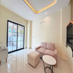 Cho thuê căn 4pn KĐT Sun Casa Central