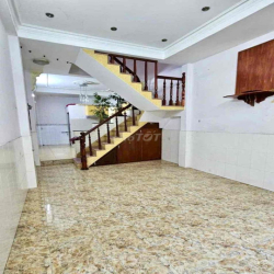 NHÀ THUÊ 78M2 2PN2WC GẦN NHÀ THỜ SAO MAI