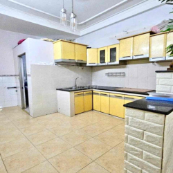 NHÀ THUÊ 78M2 2PN2WC GẦN NHÀ THỜ SAO MAI