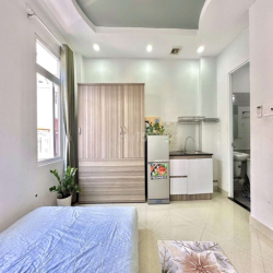 STUDIO CỬA SỔ TRỜI TO CHILL GẦN VINCOM SAIGONRES✨
