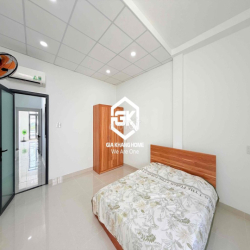 CHO THUÊ DÀI HẠN NHÀ NGUYÊN CĂN 3 PHÒNG NGỦ FULL NỘI THẤT MẶT TIỀN ĐƯỜ