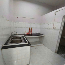 Cho thuê nhà 3 tầng mặt tiền đường trương phước phan