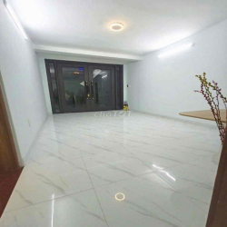 CHO THUÊ NHÀ SÂN VƯỜN 1 TRỆT 1 LẦU - GẦN QUẢNG TRƯỜNG TỈNH - BIÊN HOÀ