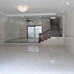 Cho thuê nhà góc 2MT 8A đường số 1, Phường 10, Quận Gò Vấp 