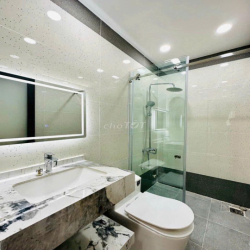 Cho thuê nhà góc 2MT 8A đường số 1, Phường 10, Quận Gò Vấp 