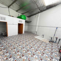 Nhà 5x30m gần chợ Cầu Ván- Thuận tiện kinh doanh