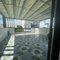 Cho thuê nhà nguyên căn làm vpcty dtsd 200m2