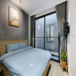 Chính chủ cho thuê Căn hộ dịch vụ 30m2, đủ đồ khép kín, có giặt xấy.