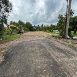 Đất trống hơn 4000m2 ngay trung tâm Củ Chi tiện làm kho bãi nhà xưởng