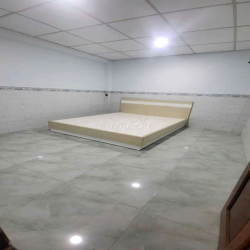 Cho thuê nhà  Hẽm 3m khu C Phạm Hùng.  DT 5,4 × 14. Giá 10trieu