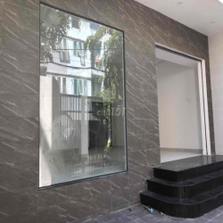 Mặt Tiền Đường S11 - Đối Diện Công Viên - DT 8x25m 1 Trệt 2 Lầu St