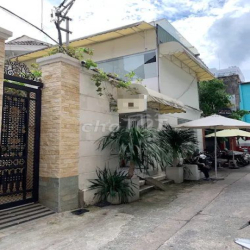 BIỆT THỰ HƠN 700M2, GIỮA LÒNG QUẬN 3 – SỐ 201 NGUYỄN THỊ MINH KHAI.!!